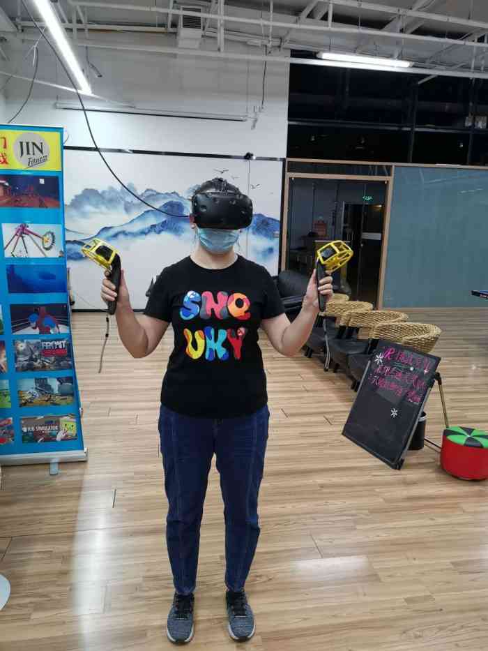 体感游戏 羽毛球_羽毛球体感游戏机_羽毛球体能小游戏