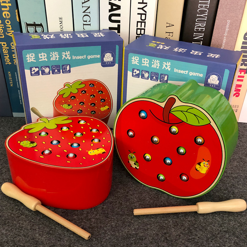 可爱小班游戏：毛毛虫乐园