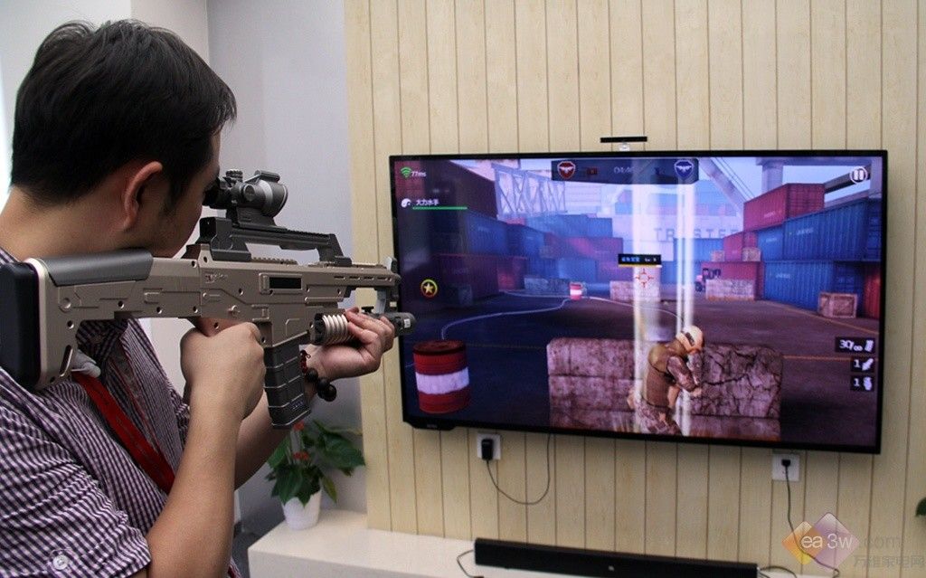 枪击体感游戏_体感枪玩射击游戏_游戏体感枪