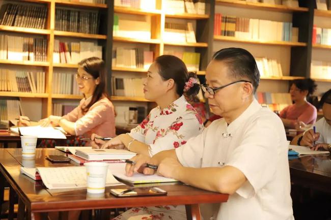潇湘书院下载_潇湘书院全本免费小说下载_潇湘书院阅读器下载
