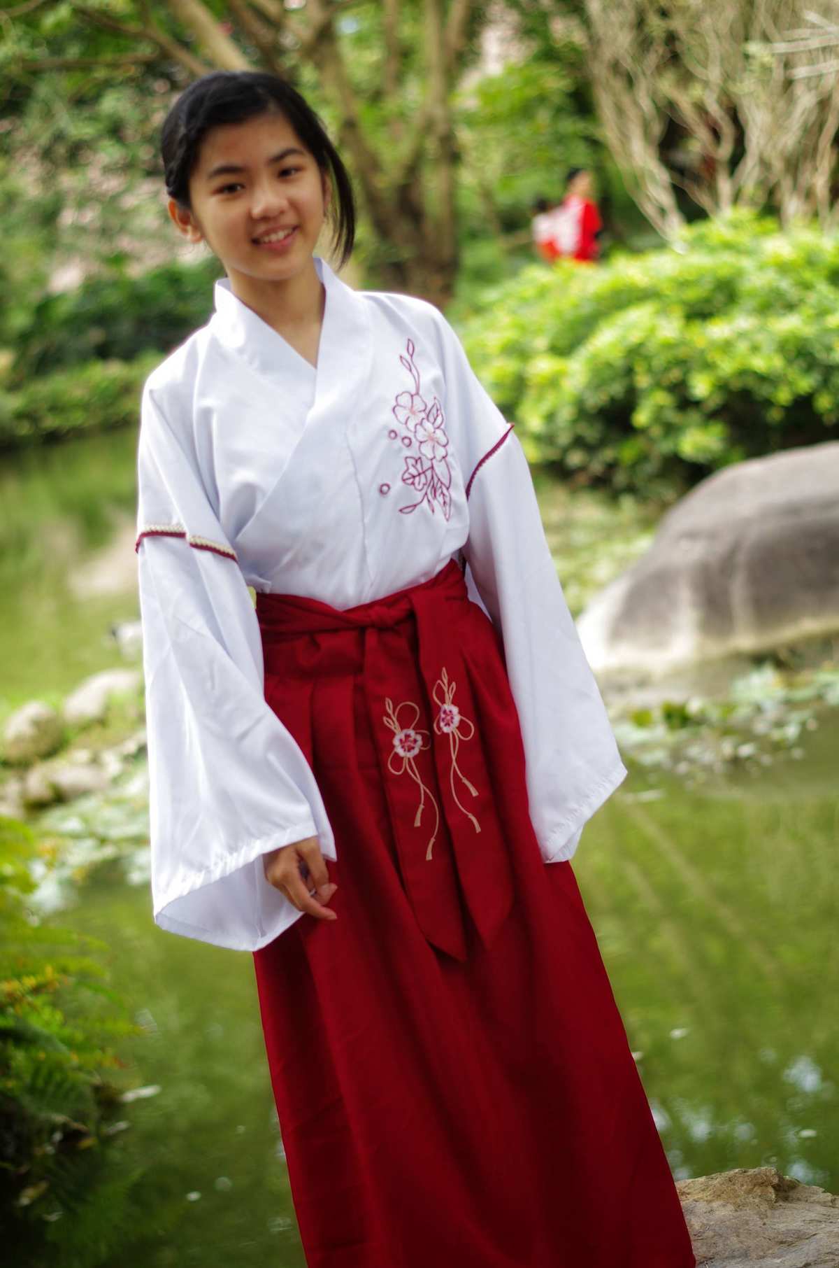 校花汉服_校园汉服女神pk_校园汉服照片