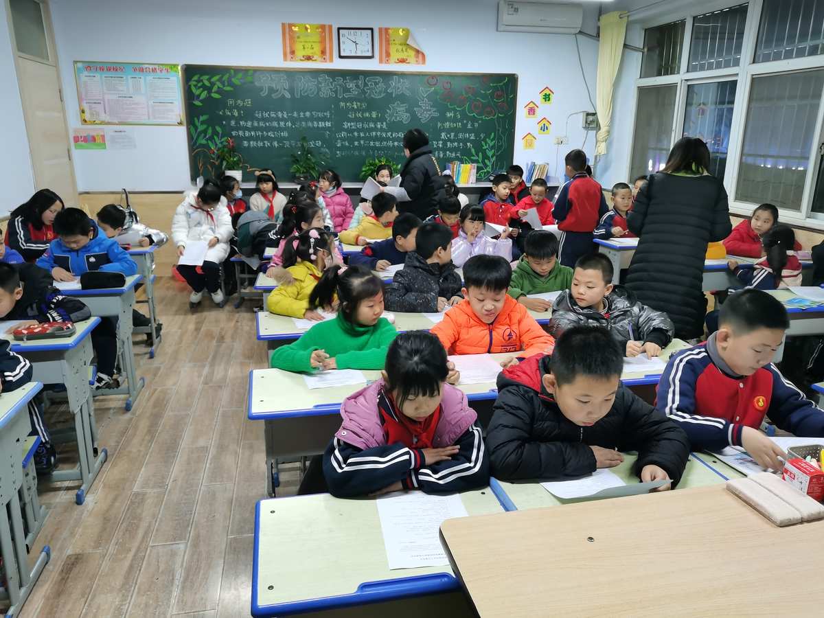 蓝鸟小飞机_蓝鸟小姐姐什么意思_小蓝鸟
