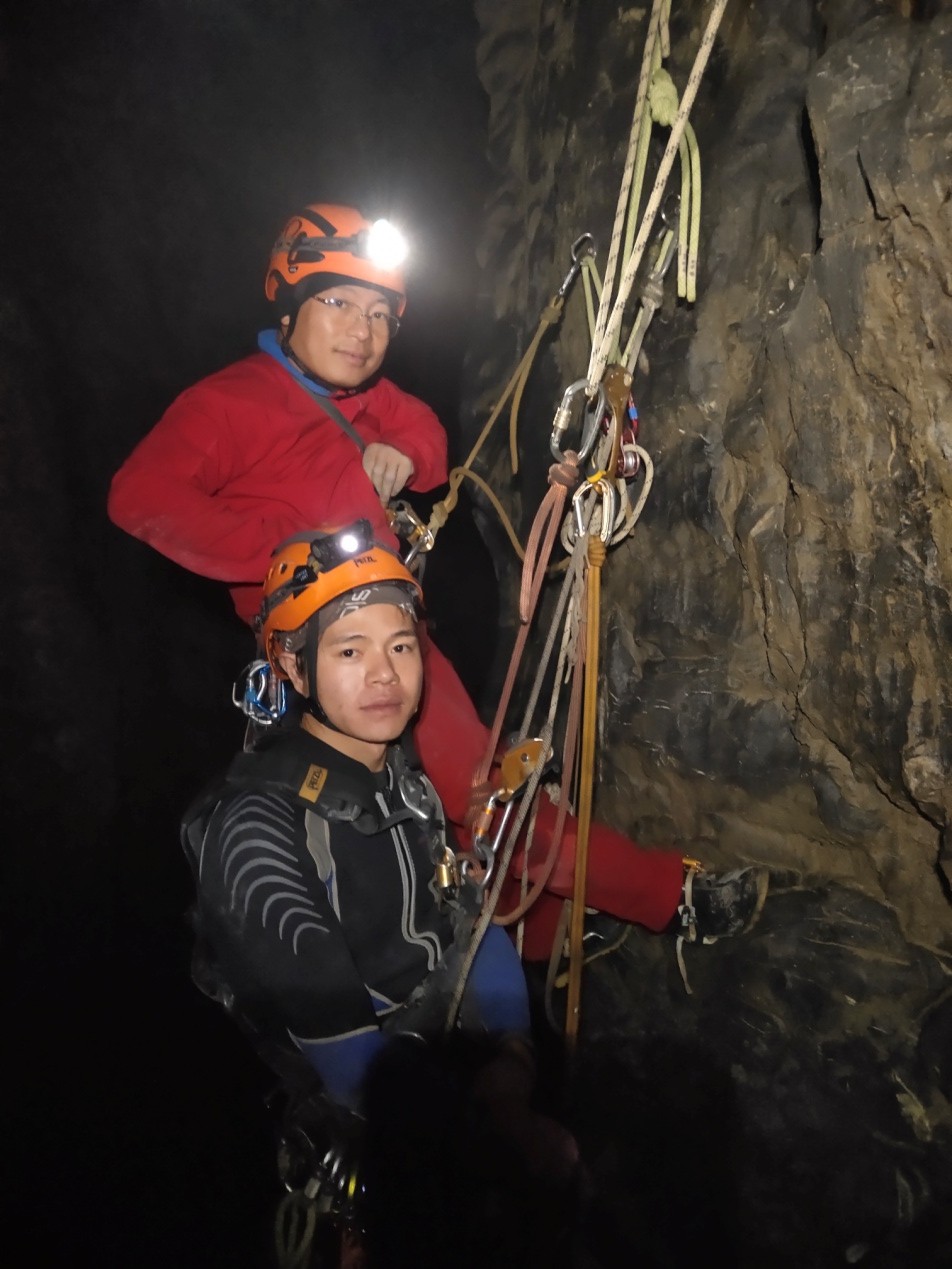直播视频网站源码_洞穴直播_洞主直播