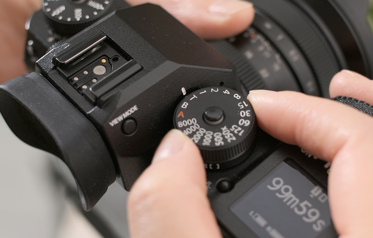 nikon单反使用方法_单反相机nikon怎么使用_nikon单反相机怎么使用教程