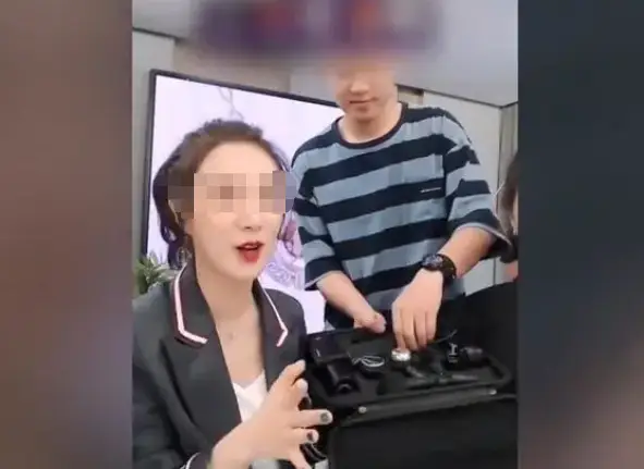 手机网络游戏成瘾性-手机游戏成瘾,为何如此刺激? 手机网络游戏成瘾性-手机游戏成瘾,为何如此刺激?