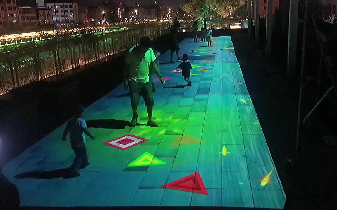 投影运动手机游戏有哪些_手机投影运动游戏_投影游戏app