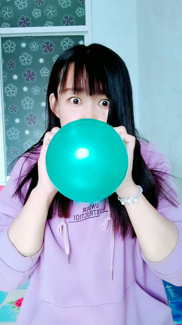 游戏栏显示任务手机怎么设置_手机游戏任务栏不显示游戏_手机玩游戏任务栏一直显示