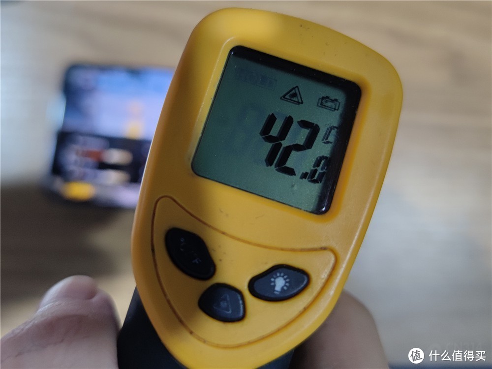 真我v11手机打游戏卡吗_真我手机太卡怎么办_真我手机打游戏卡怎么办