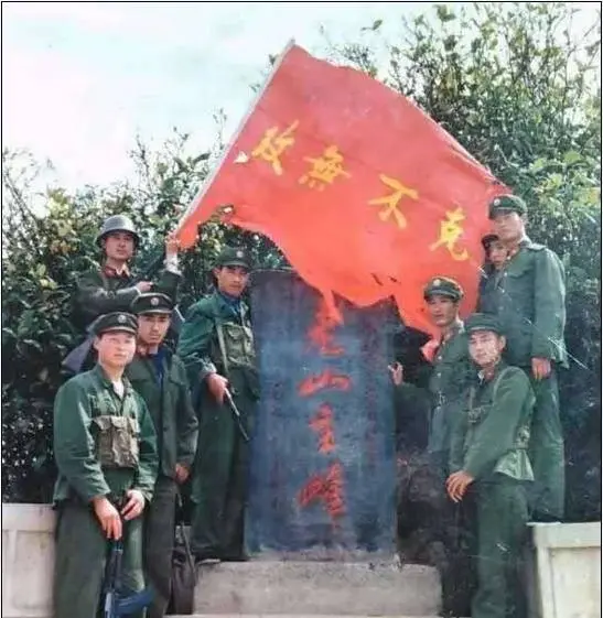 兵种的游戏_手机游戏很多兵种_有兵种的手机游戏