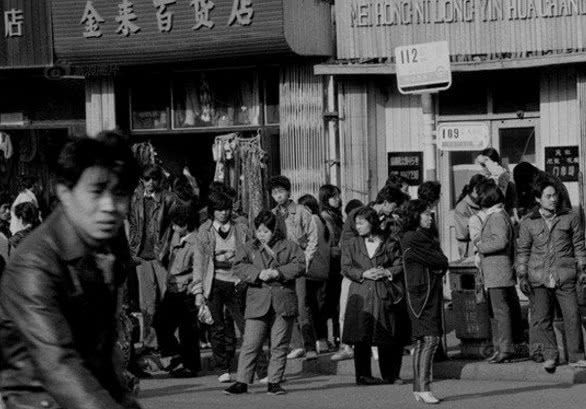 1988年日历表_日历表年历_日历表年月日