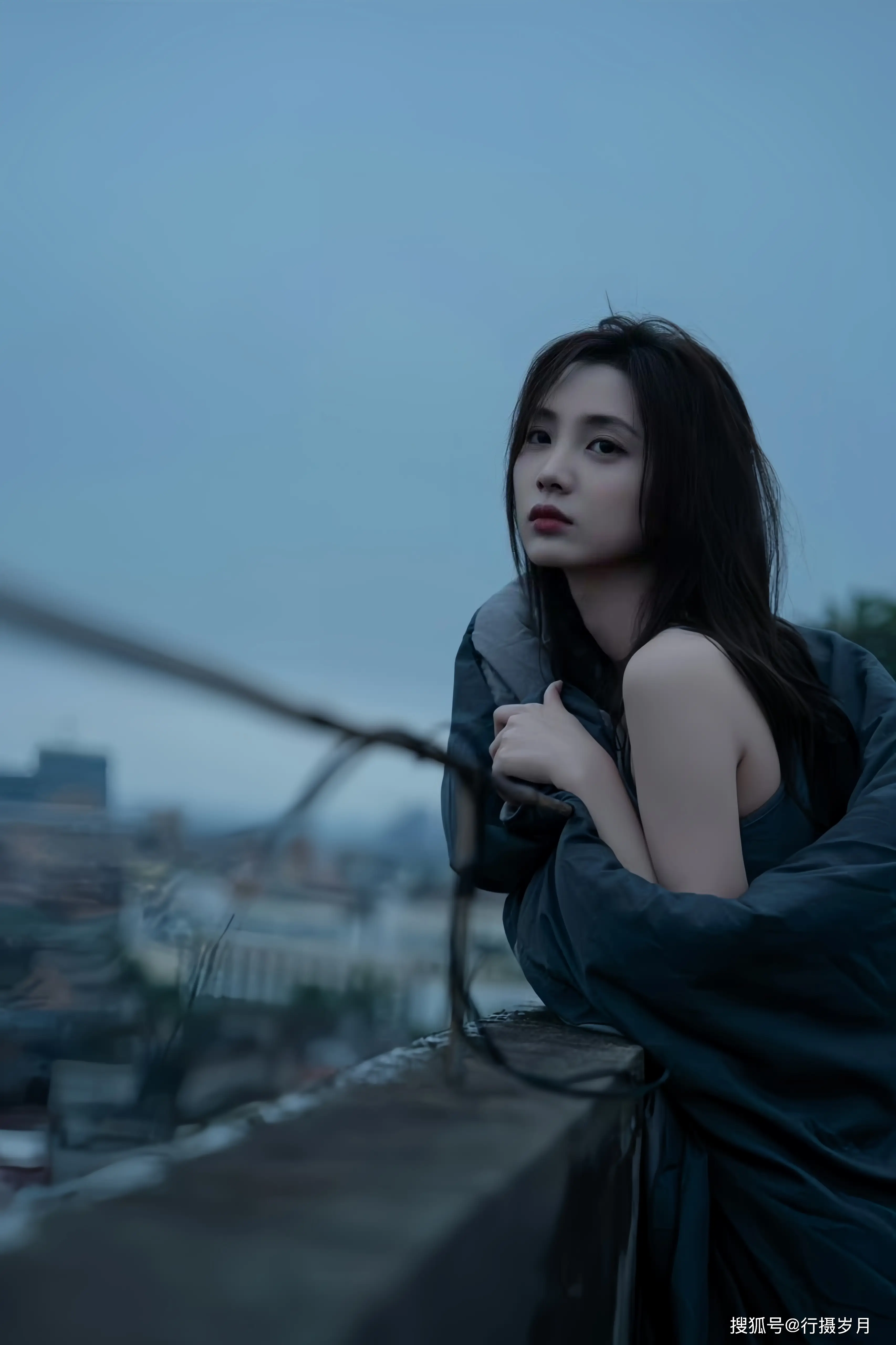 麦格_麦格米特电源_麦格隆胸