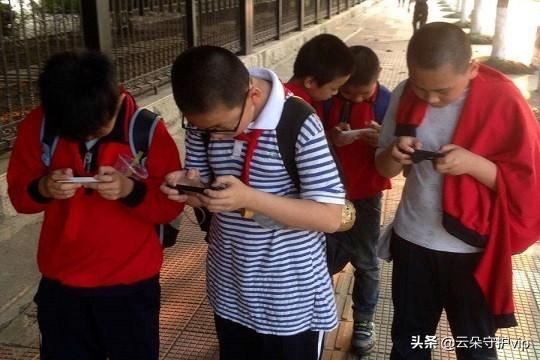 手机游戏老帼_老手机经典游戏_老手机自带游戏大全