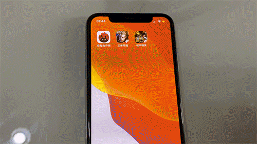 中端机手机玩什么游戏不卡_手机玩卡带游戏_手机在游戏里面卡屏怎么办