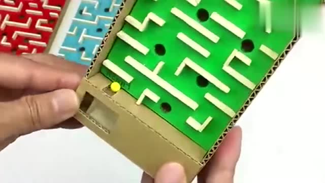 用纸板做一个好玩的游戏机_纸板自制游戏机手机版大全_如何用纸板自制游戏